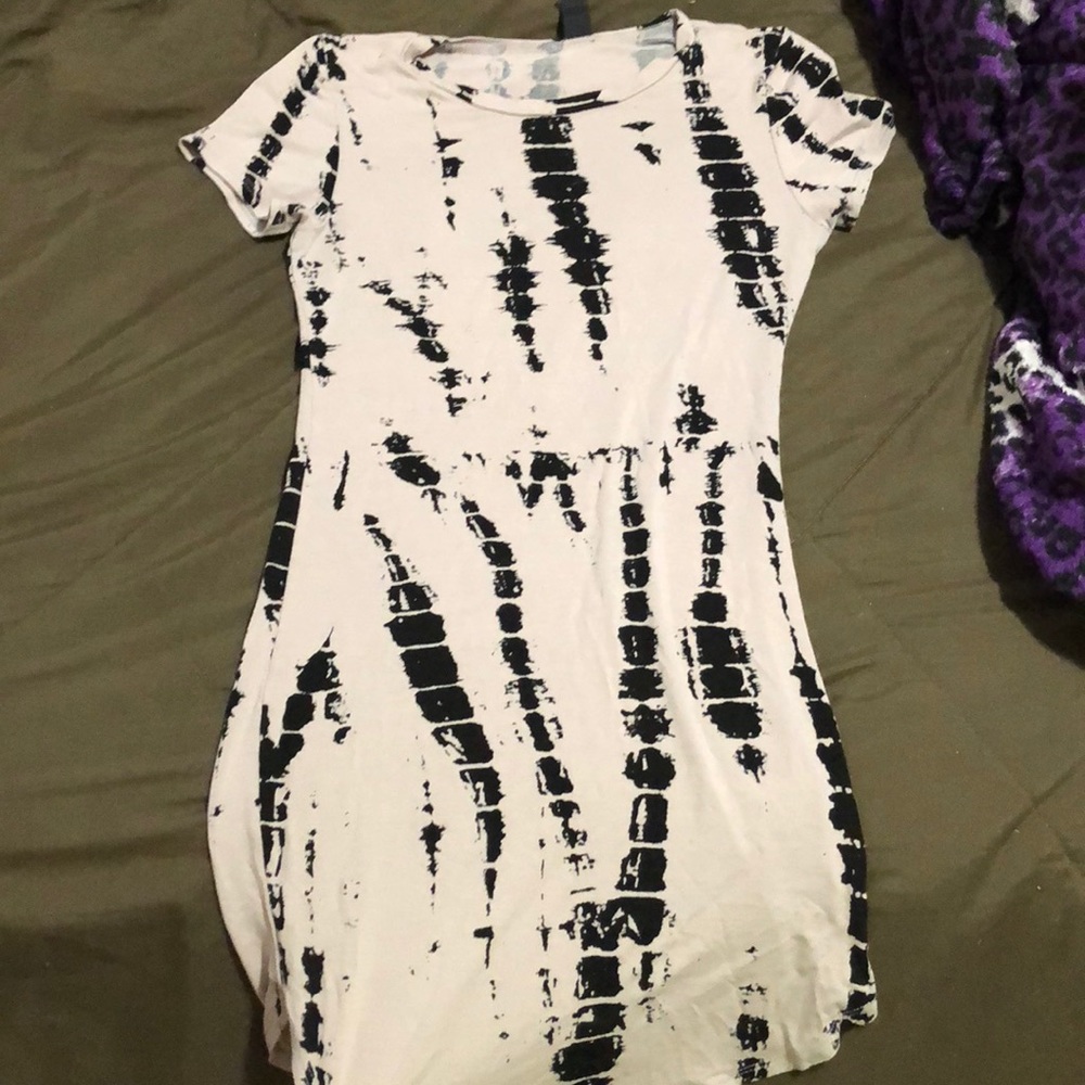 Tight flattering shirt dress